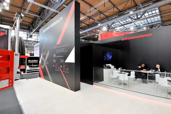 Messestand von Kässbohrer – IAA 2016, Hannover – Bild 12