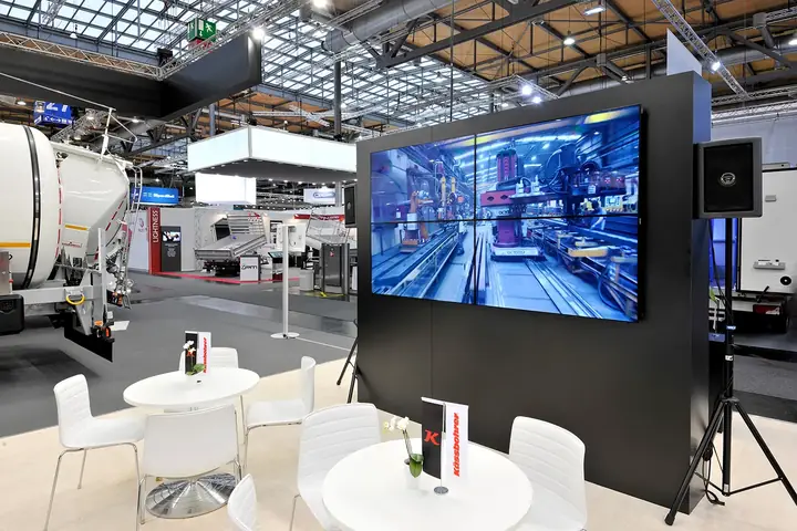 Messestand von Kässbohrer – IAA 2016, Hannover – Bild 17