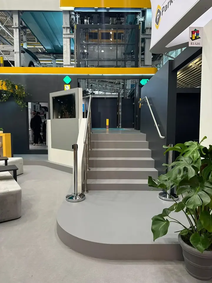 Messestand von Parkolay – BAU 2023, München – Bild 11